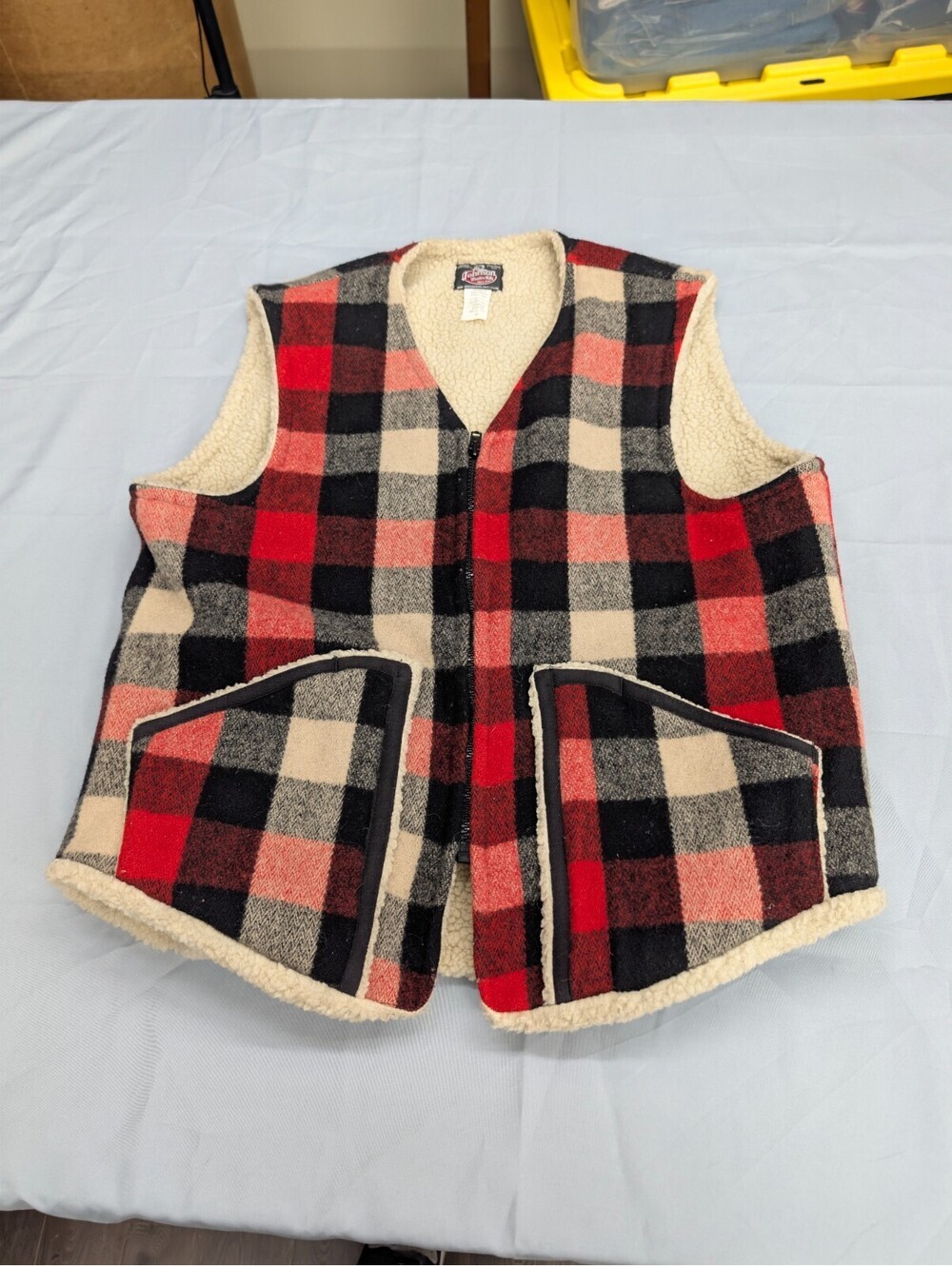 Johnson Woolen Mills Fleece Lined Plaid Vest XL Vermont - Picture 3 of 6